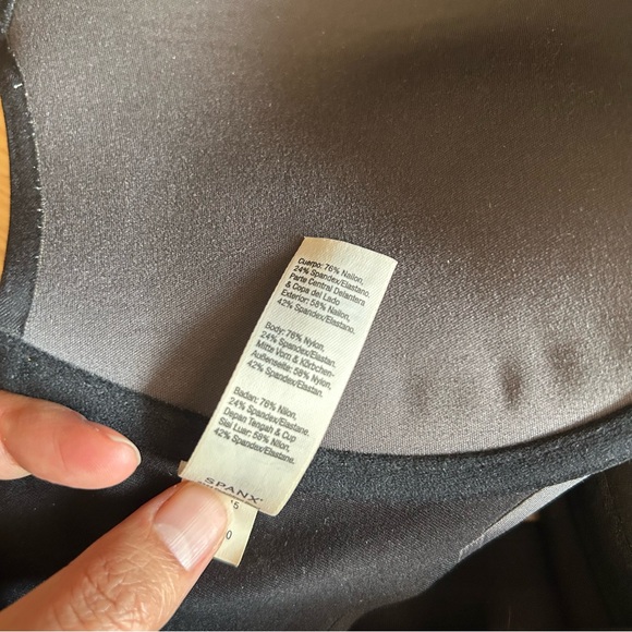 Spanx Black Pillow Cup Bra 36C - Picture 3 of 8